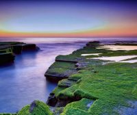 文章样式二:顶部大图+小图